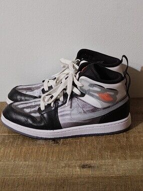 Jordan 1 Mid SS 'X-Ray' (PS) Kid's Size 3Y